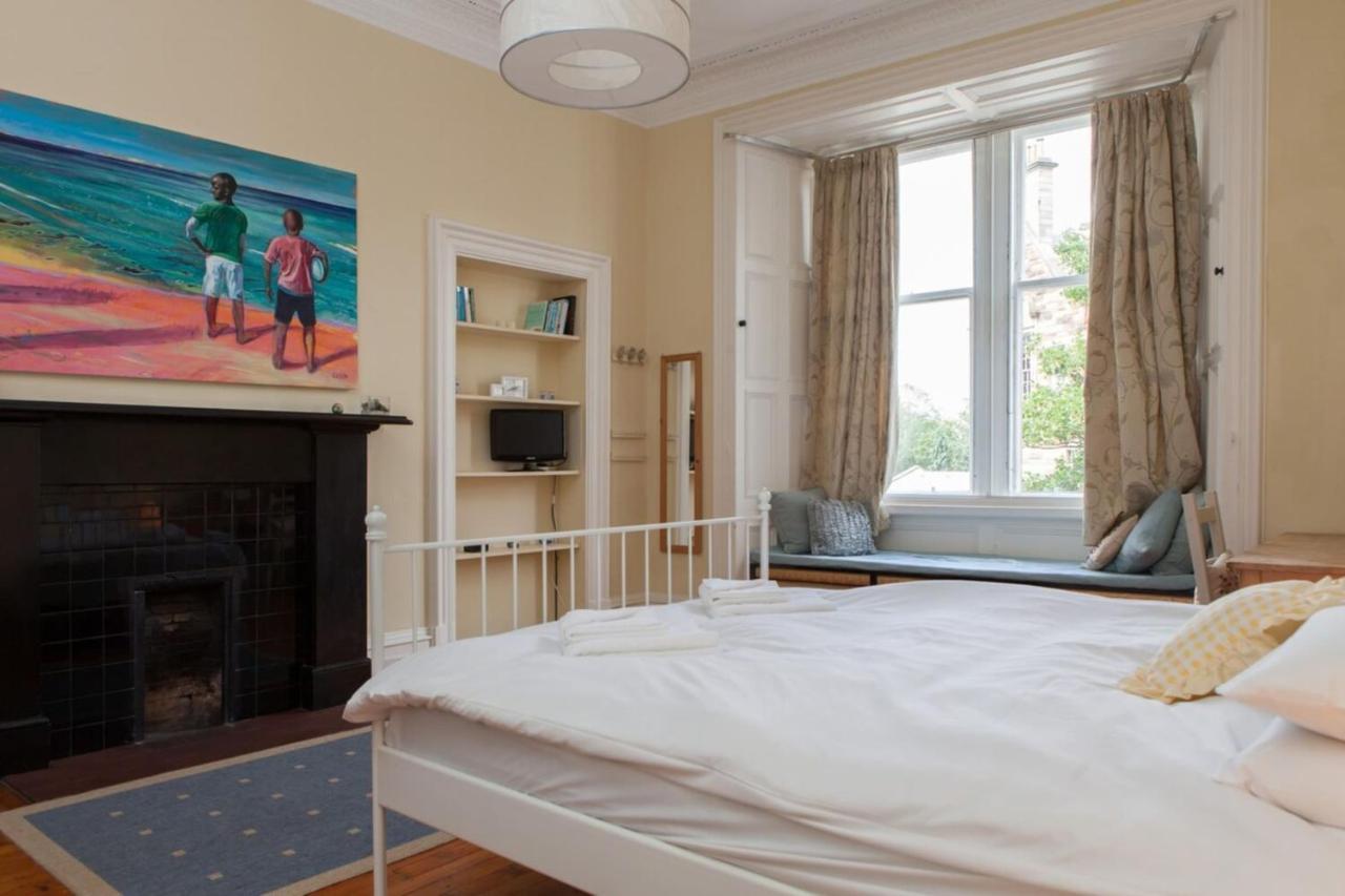 Amazing 4 Bedroom Apartment Just Off The Meadows Edinburgh Eksteriør billede